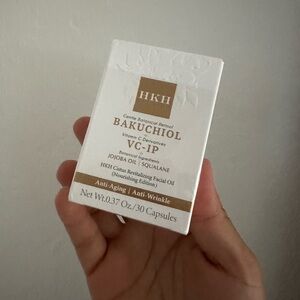 Bakuchiol Anti-Aging Serum with Vitamin C - White and Brown